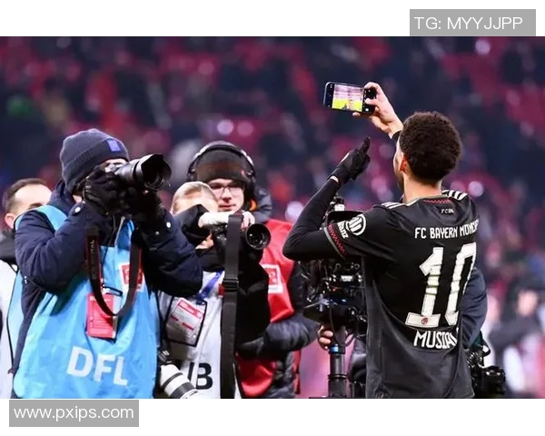 穆西亚拉在德甲赛场大放异彩助力球队争冠之路 穆西亚拉在德甲赛场大放异彩助力球队争冠之路