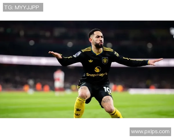 姆伯莫精彩破门助曼联逆转胜利展现强大团队精神 姆伯莫精彩破门助曼联逆转胜利展现强大团队精神