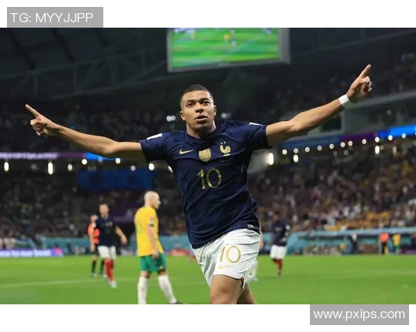 姆巴佩在法甲赛场再度破门助力球队争冠展现超凡实力